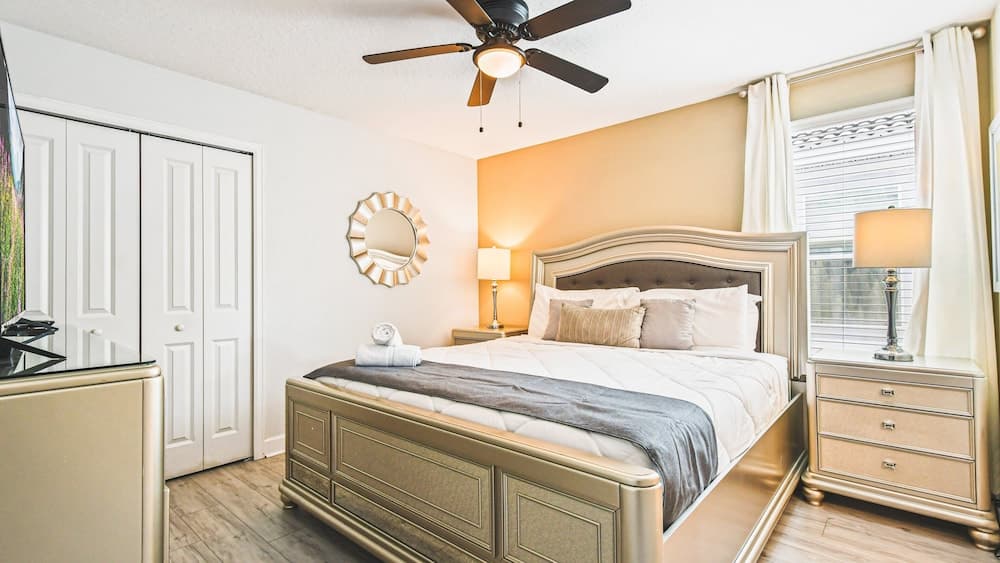 House of Hidden Worlds - Image 25