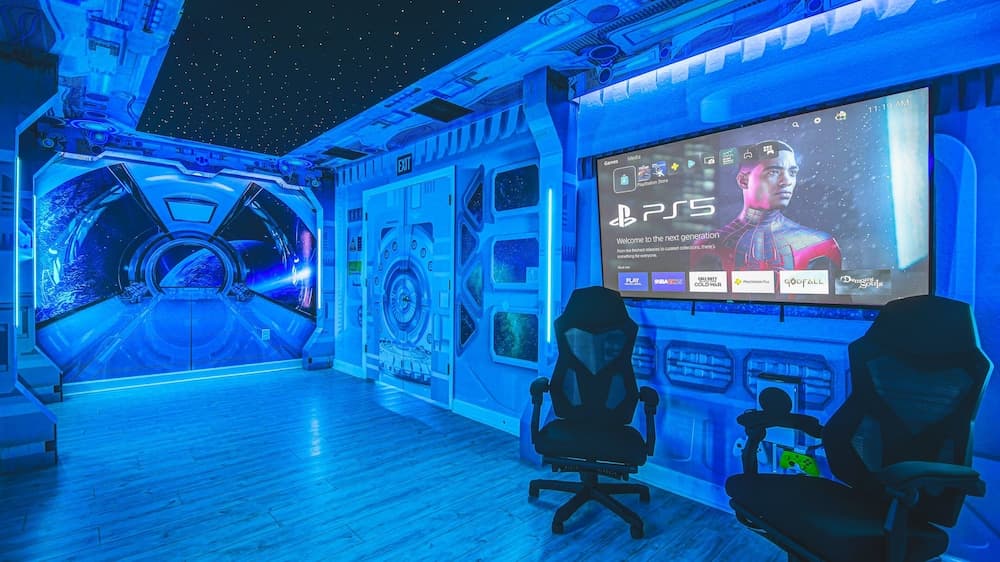 House of Hidden Worlds - Image 15