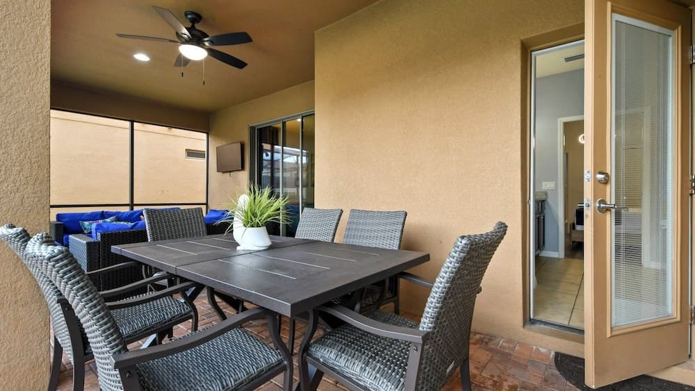 Westside Fashion #2104 - Image 32