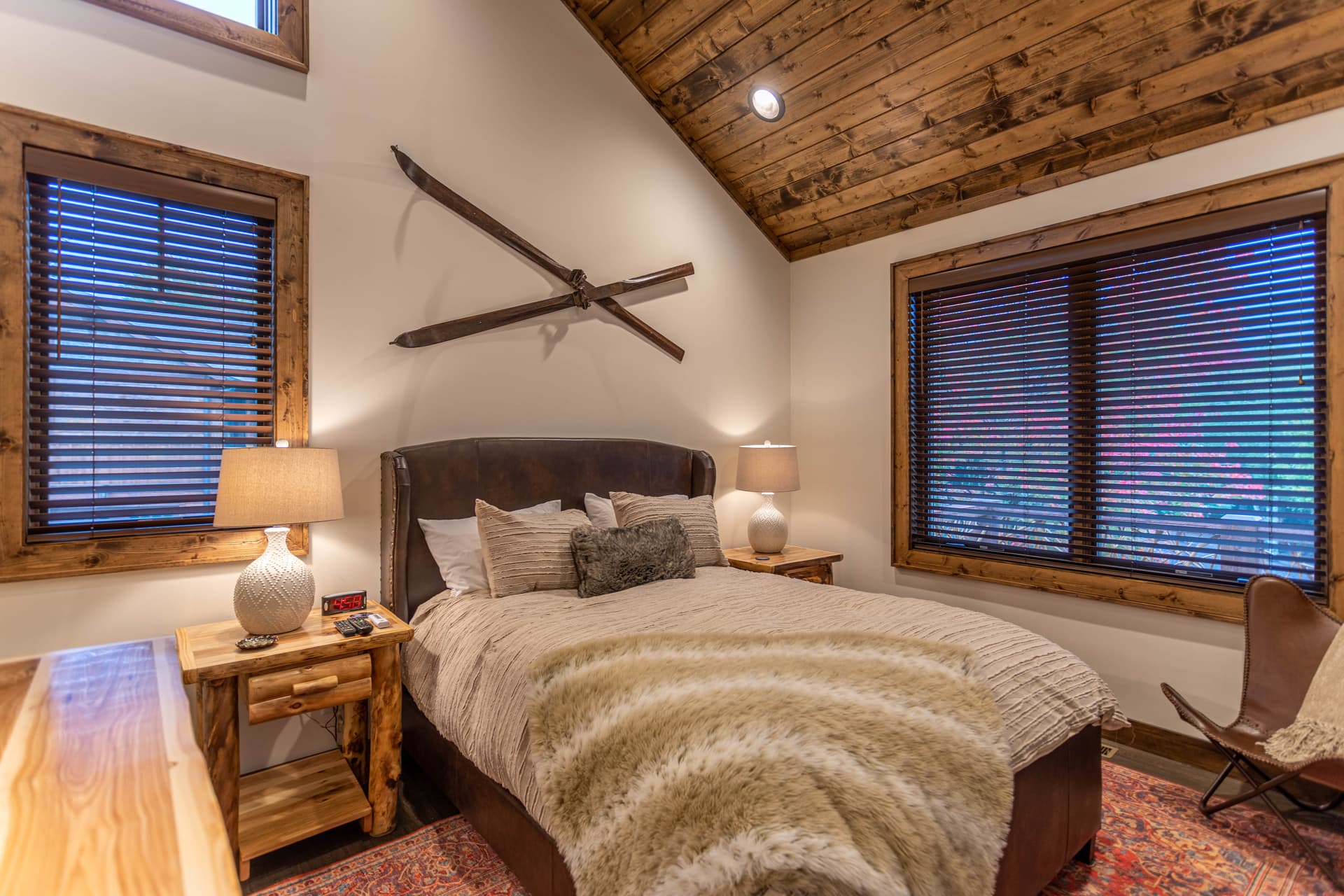 Three Little Bears Home - Image 5