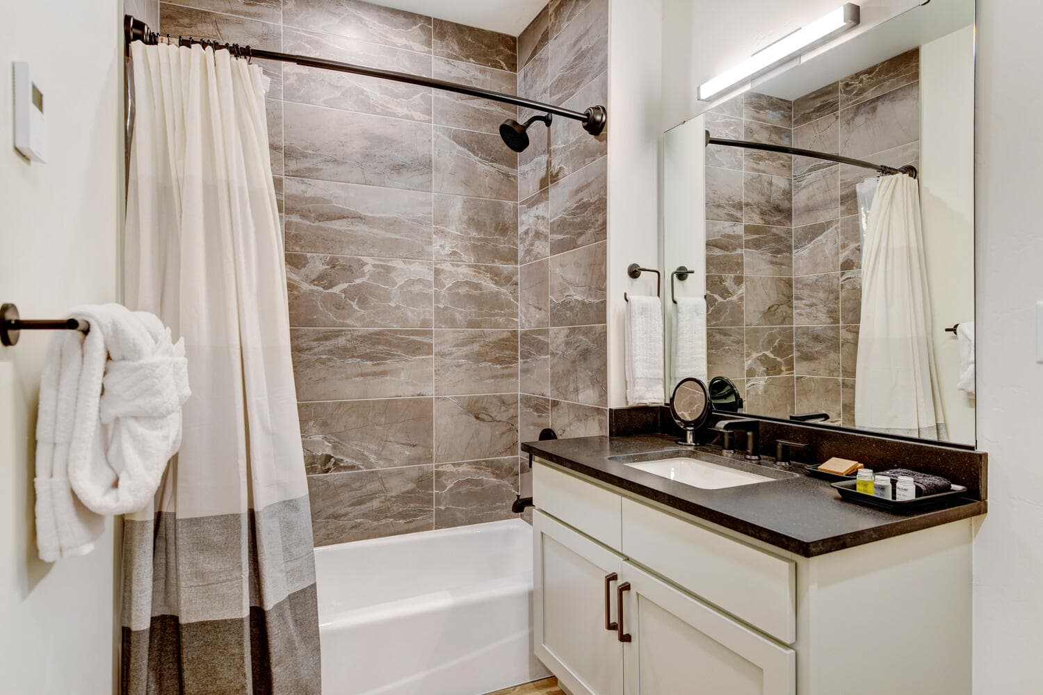 Timber Fox Condo #1409 - Image 24