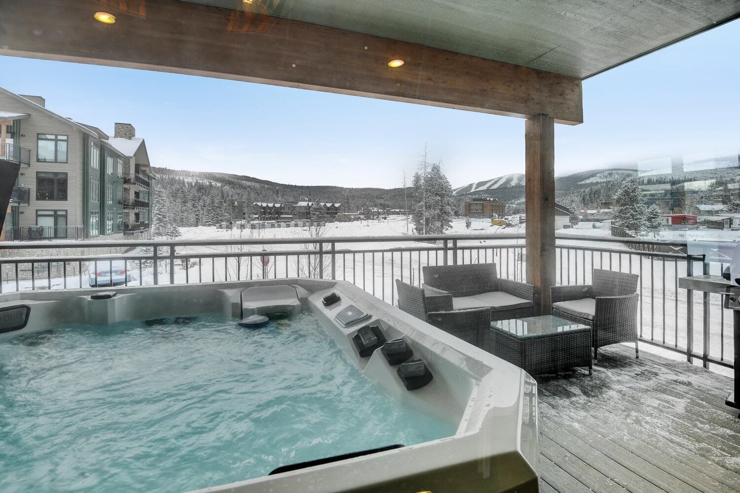 Timber Fox Condo #3202 - Image 2