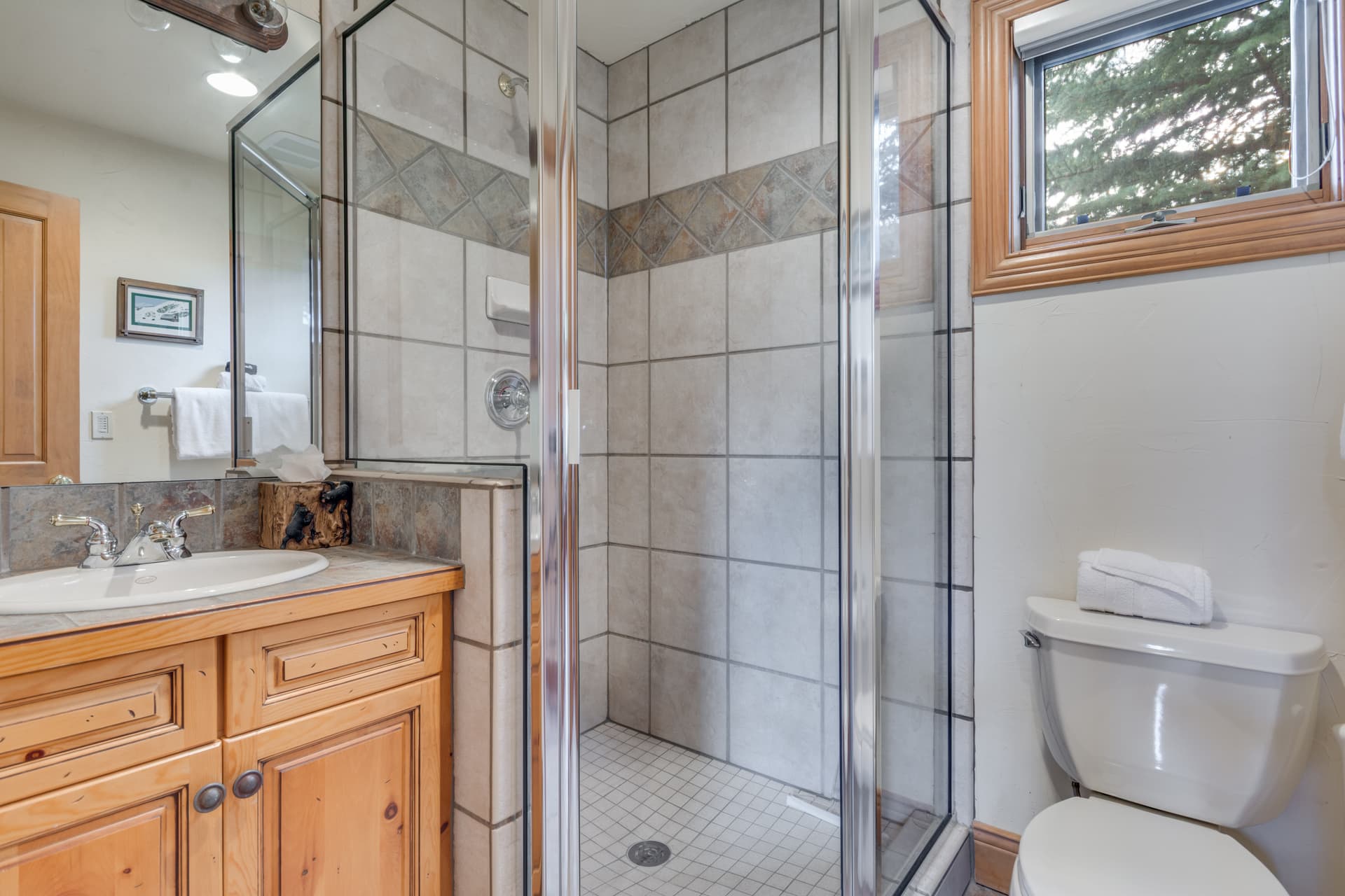 Timber Retreat - Image 11