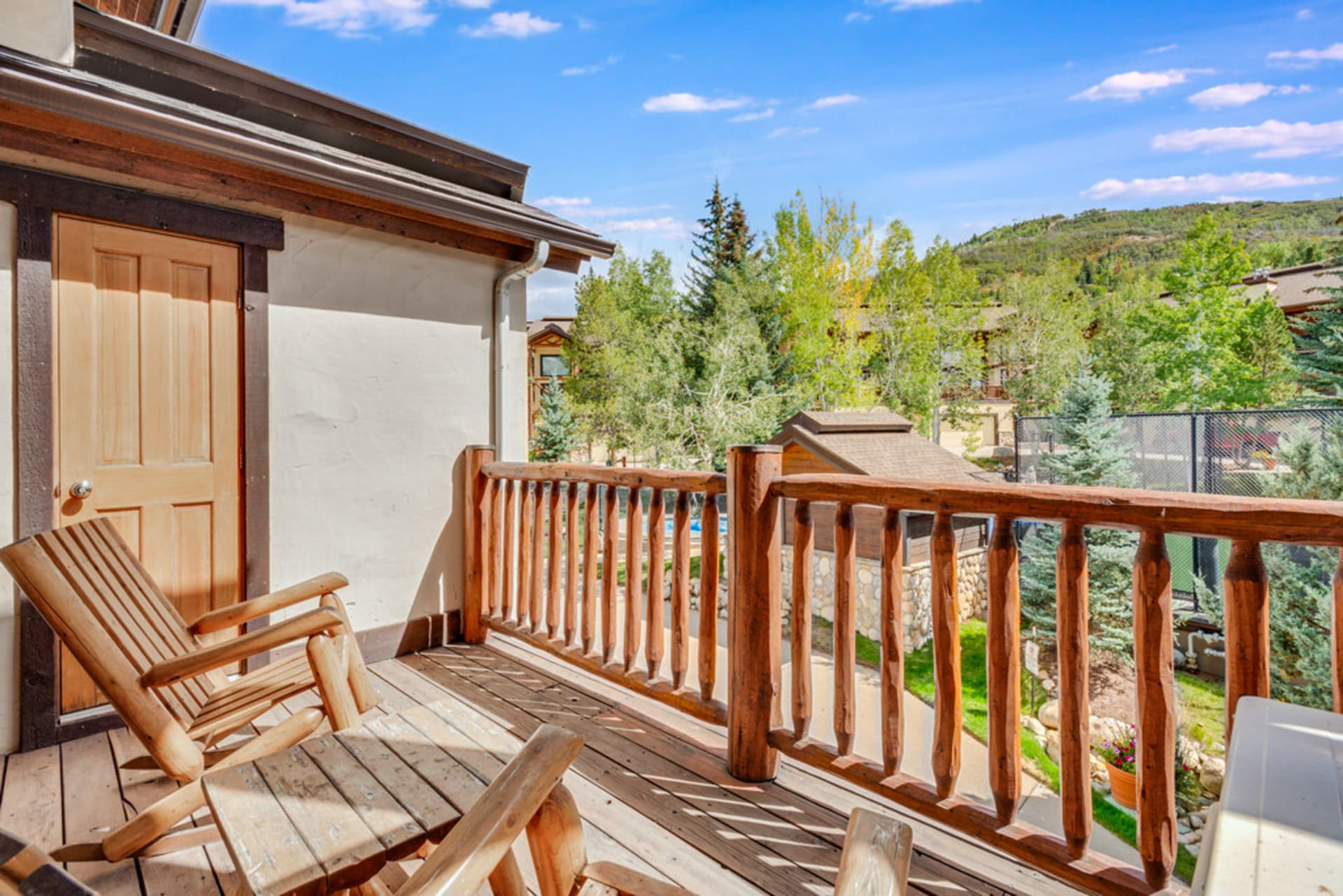 Timber Retreat - Image 29