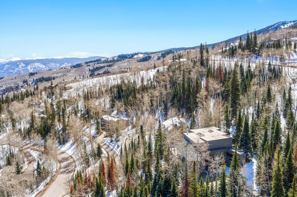 Timberline Lodge - Image 36