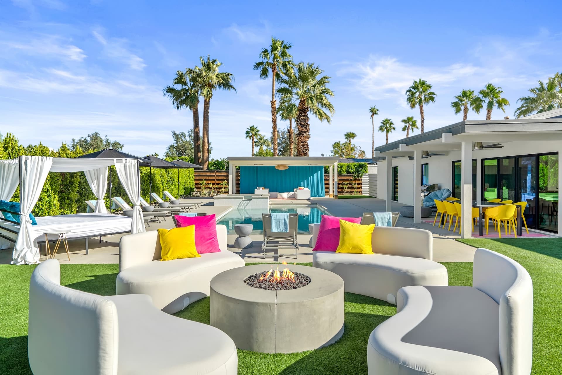 Tipsy Kitten Guest House - Image 3