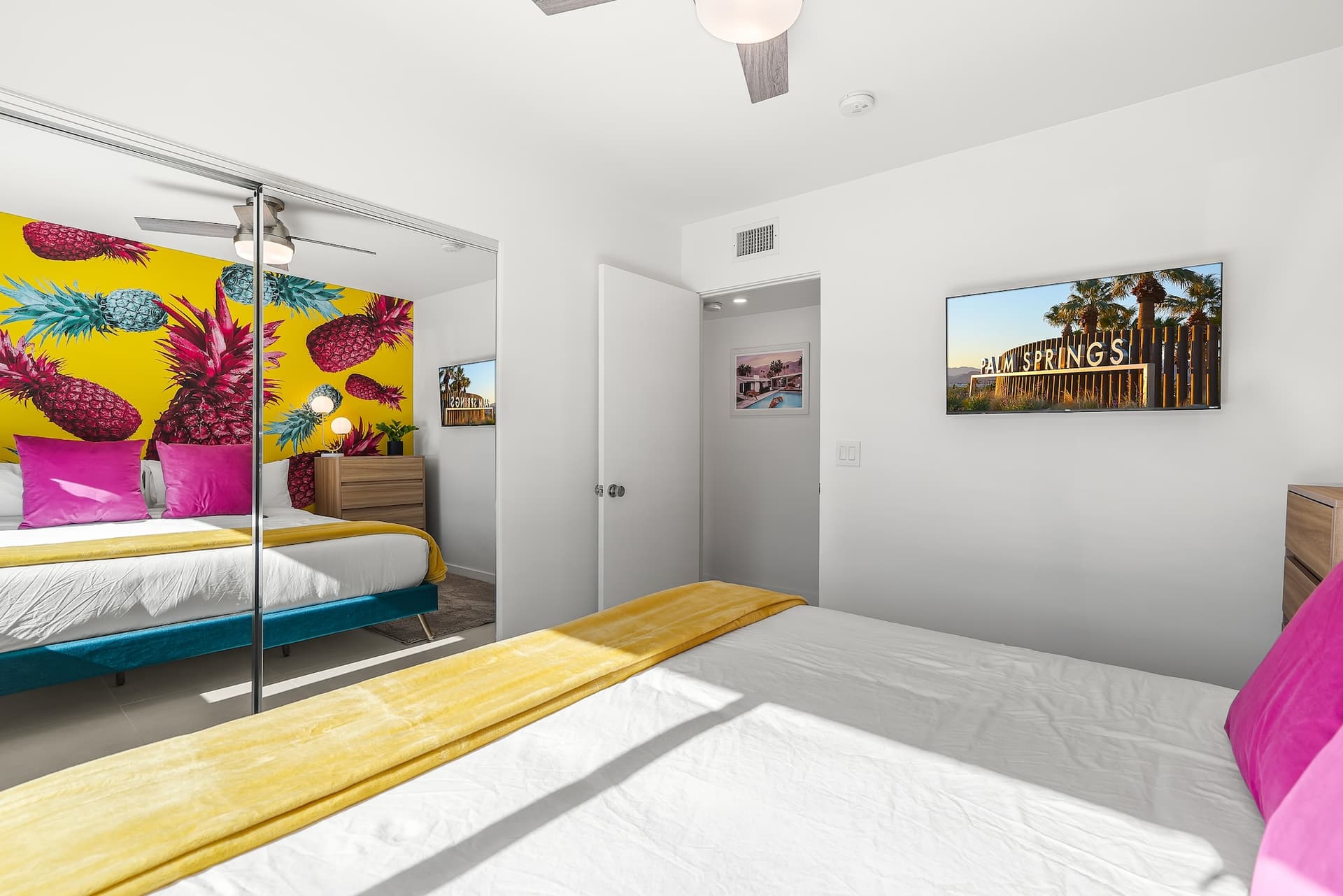 Tipsy Kitten Guest House - Image 16