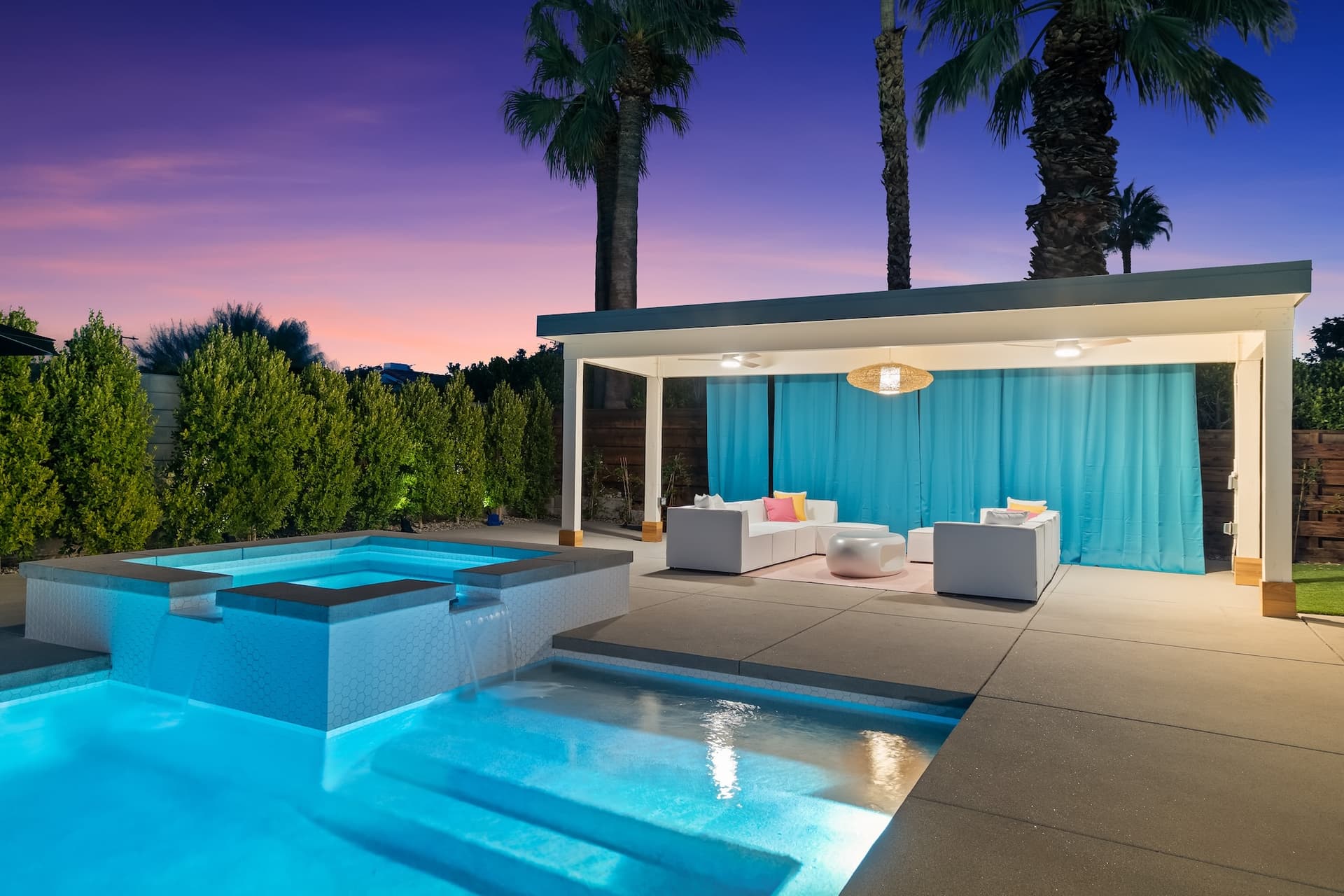 Tipsy Kitten Guest House - Image 36