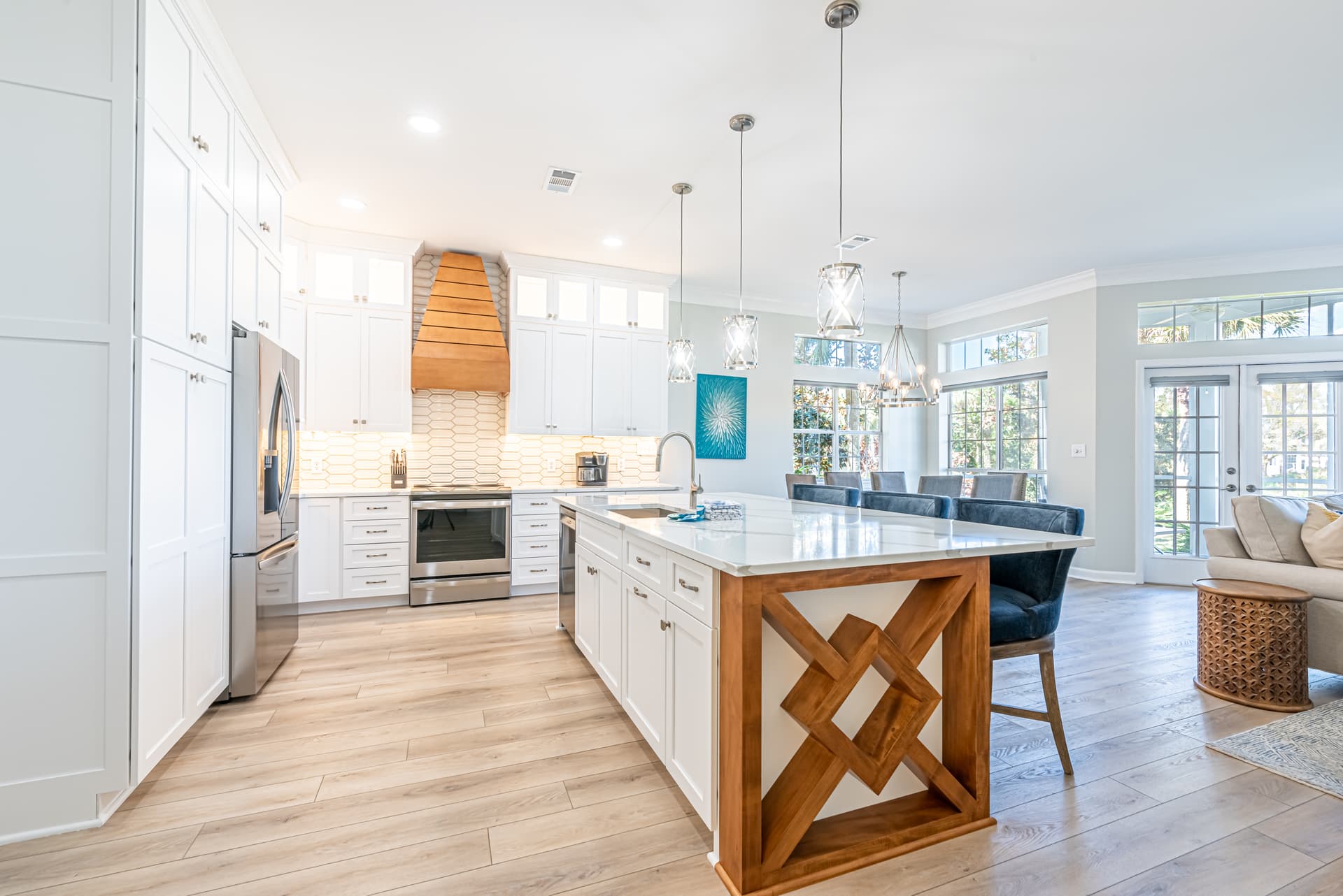 Blue Wave Residence - Image 2