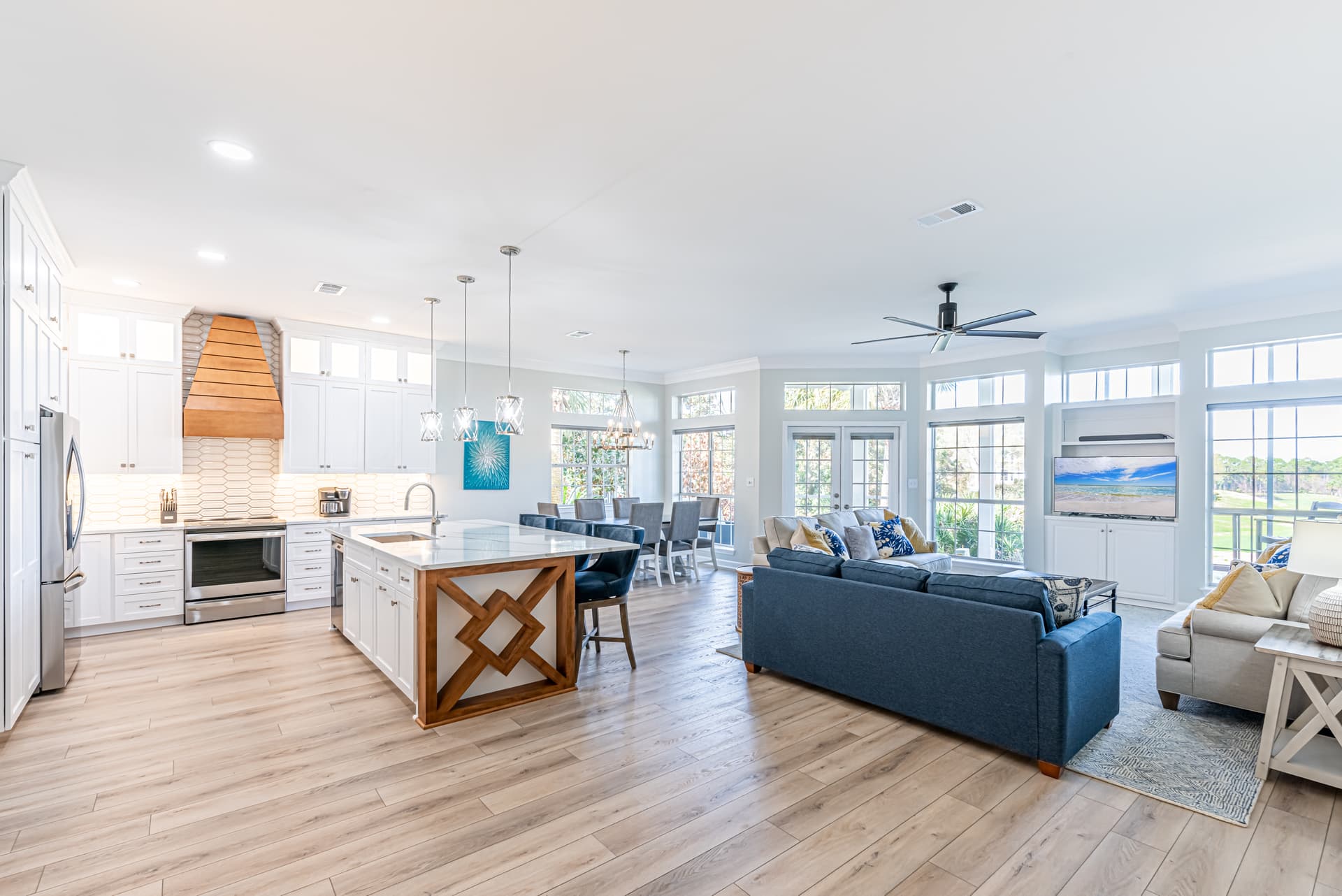 Blue Wave Residence - Image 13