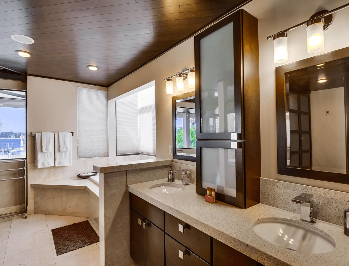 Villa on the Bay 4 - Image 18