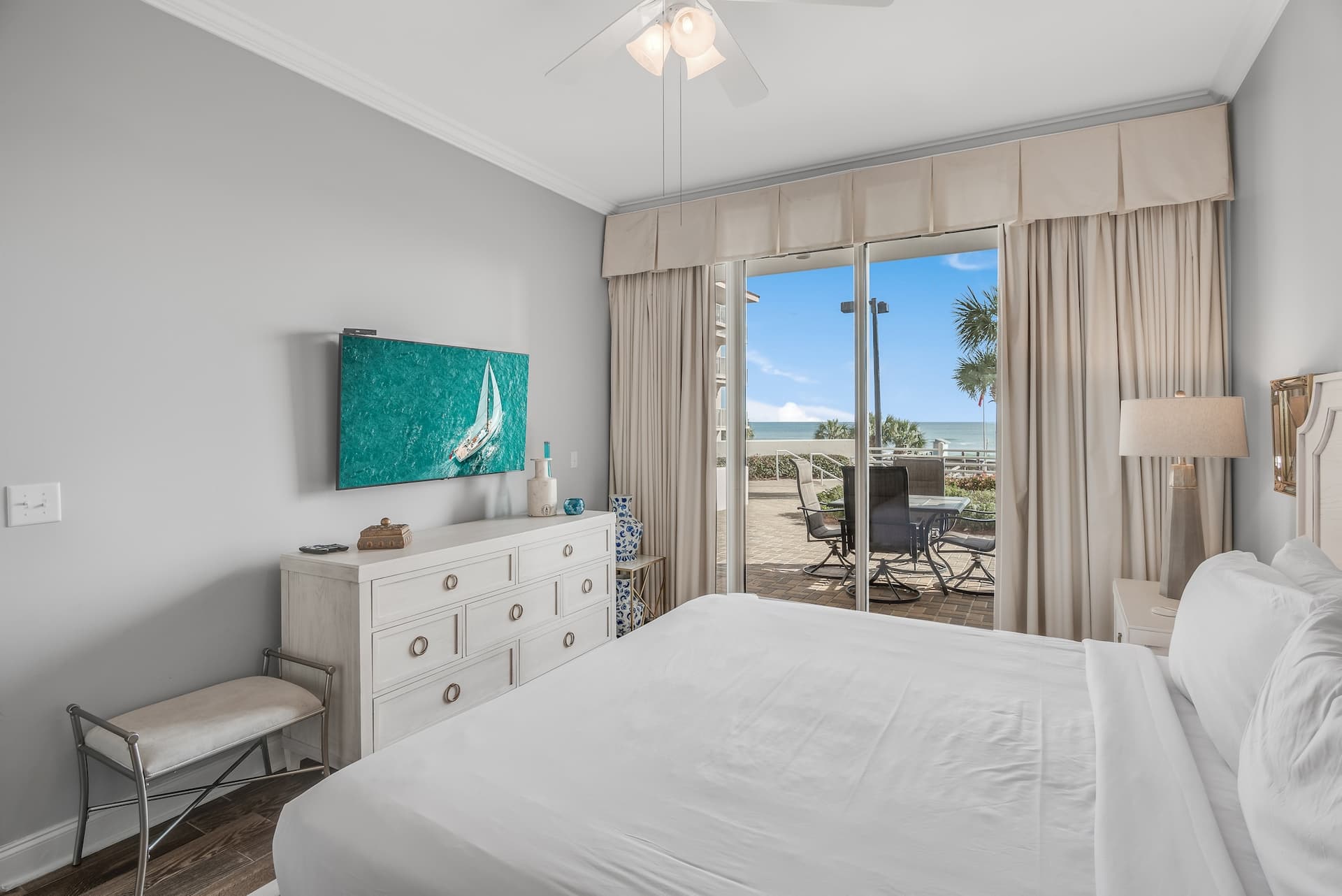 Gulf Breeze Residence - Image 12