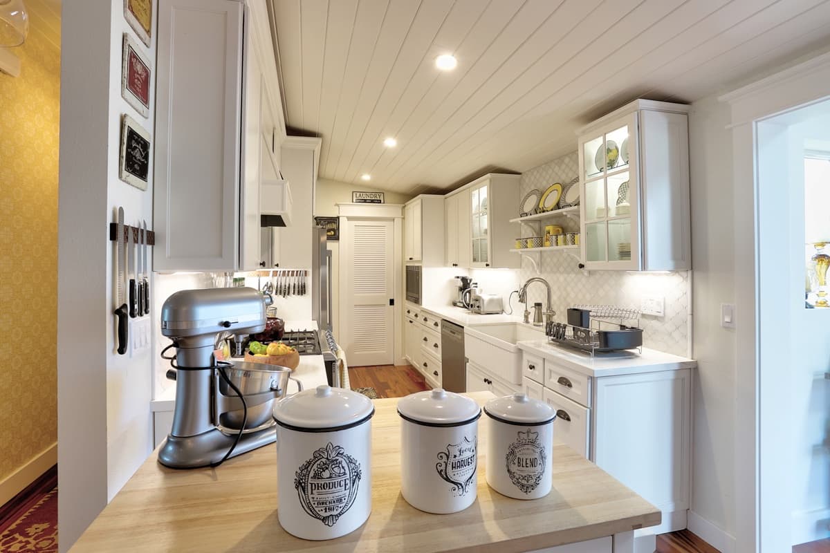 Quiet Country Cottage - Image 3