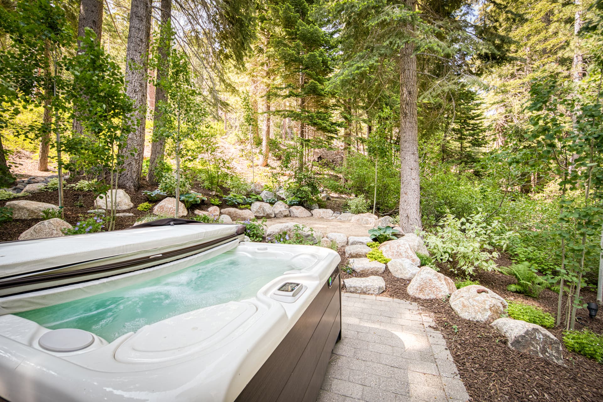 Trailside Retreat - Image 2