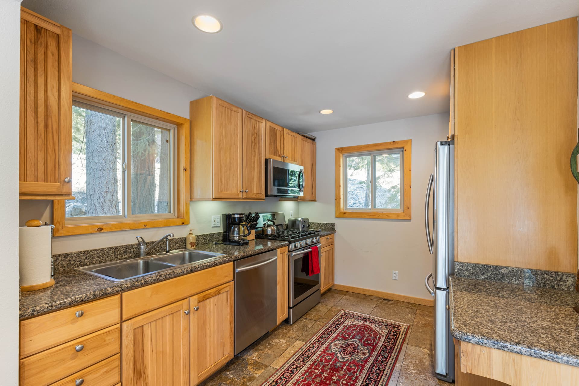 Trailside Retreat - Image 5