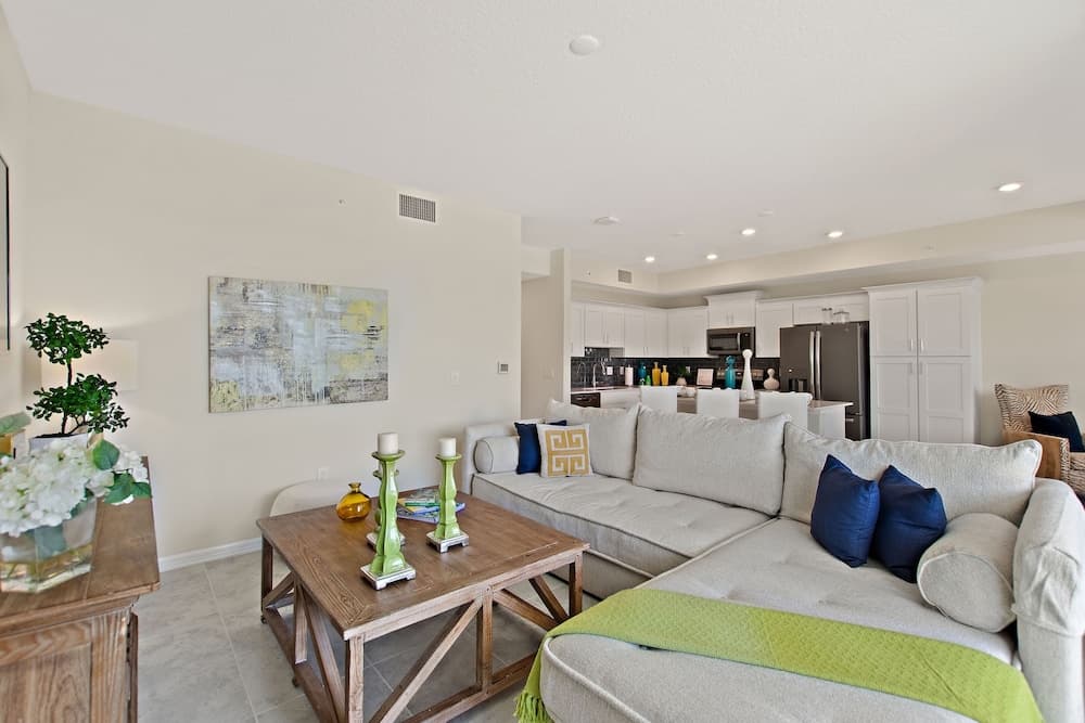 Shine Villa #828 - Image 3