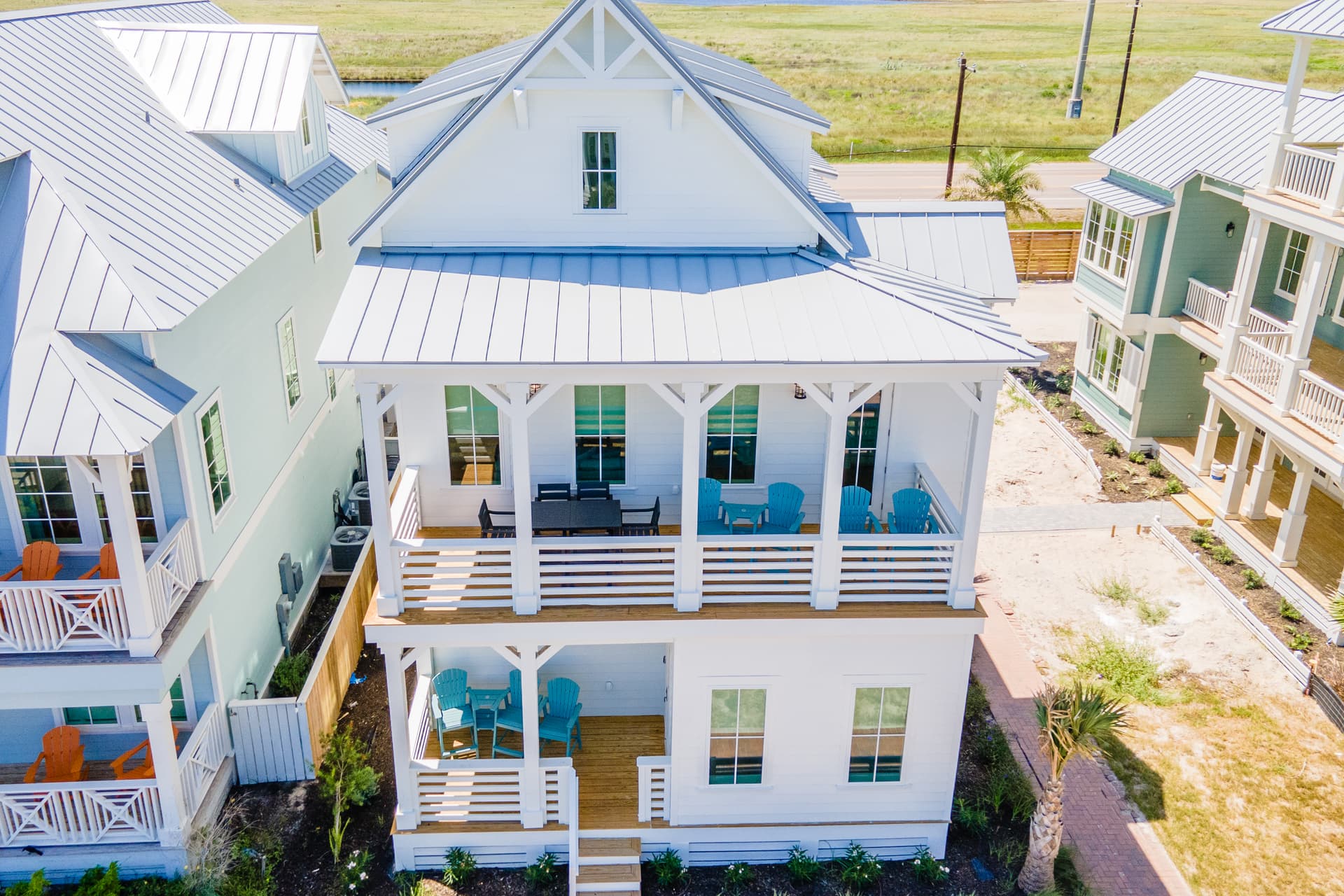 Tropic Like Its Hot - Image 40