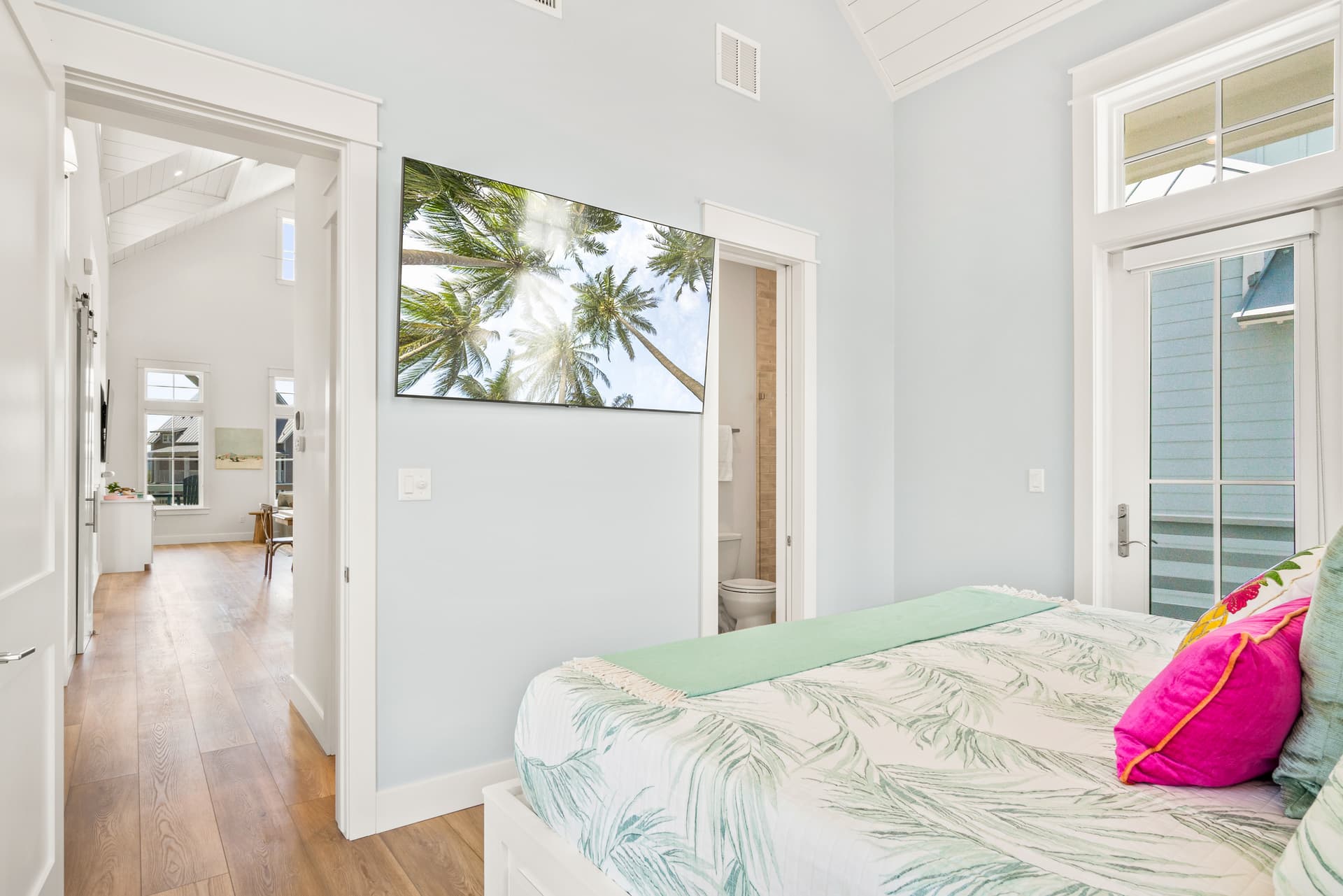 Tropic Like Its Hot - Image 14