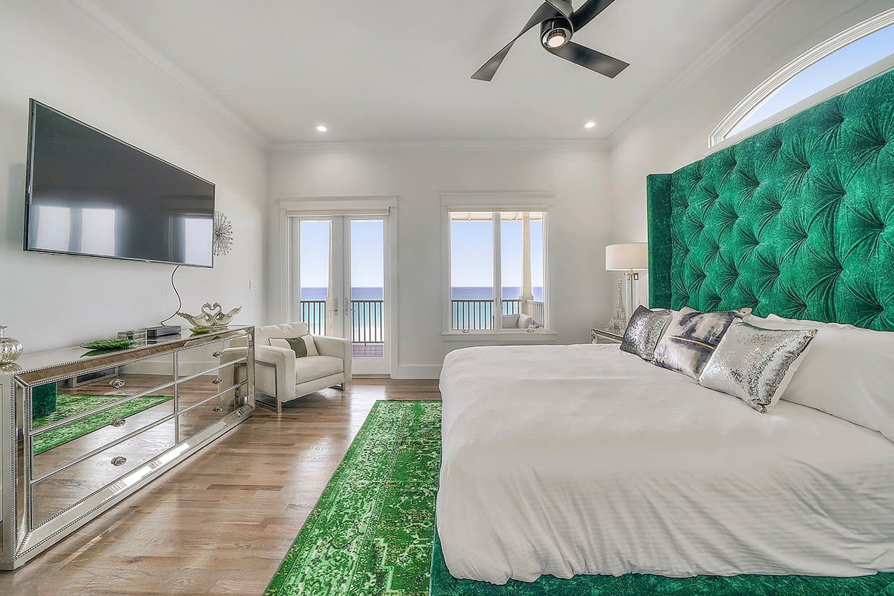 Tropic Like It's Hot - Image 21