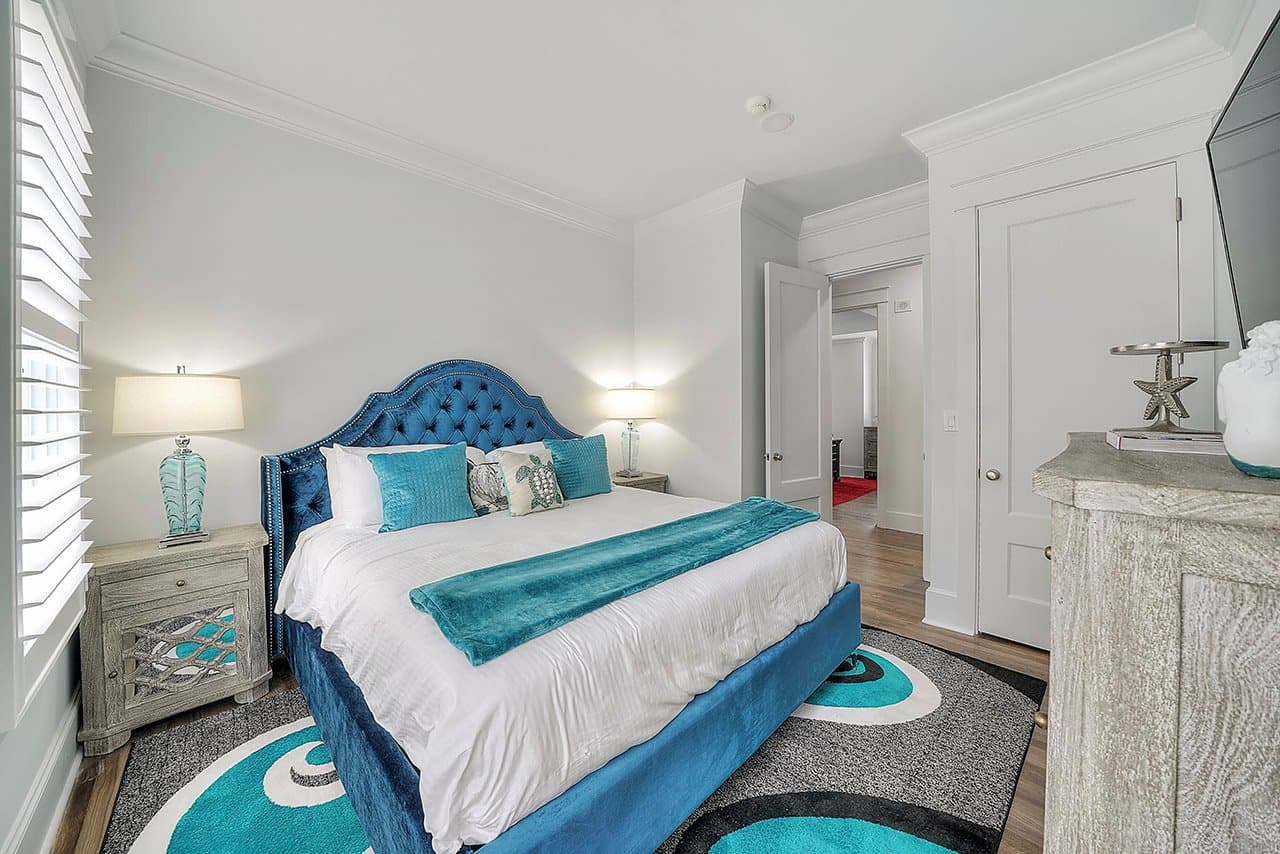 Tropic Like It's Hot - Image 26