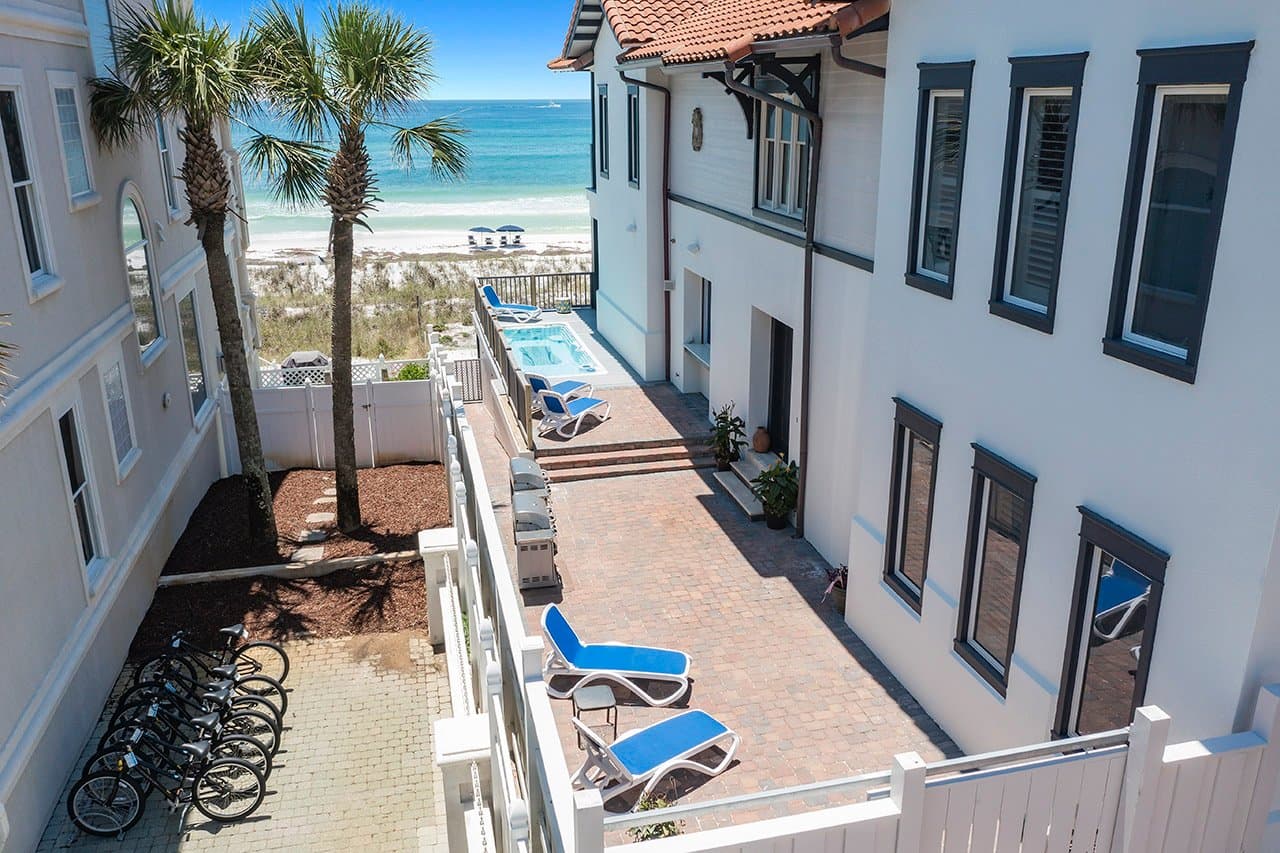 Tropic Like It's Hot - Image 36