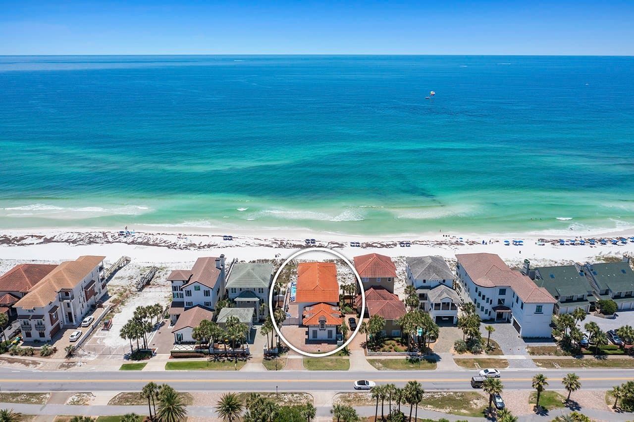 Tropic Like It's Hot - Image 3