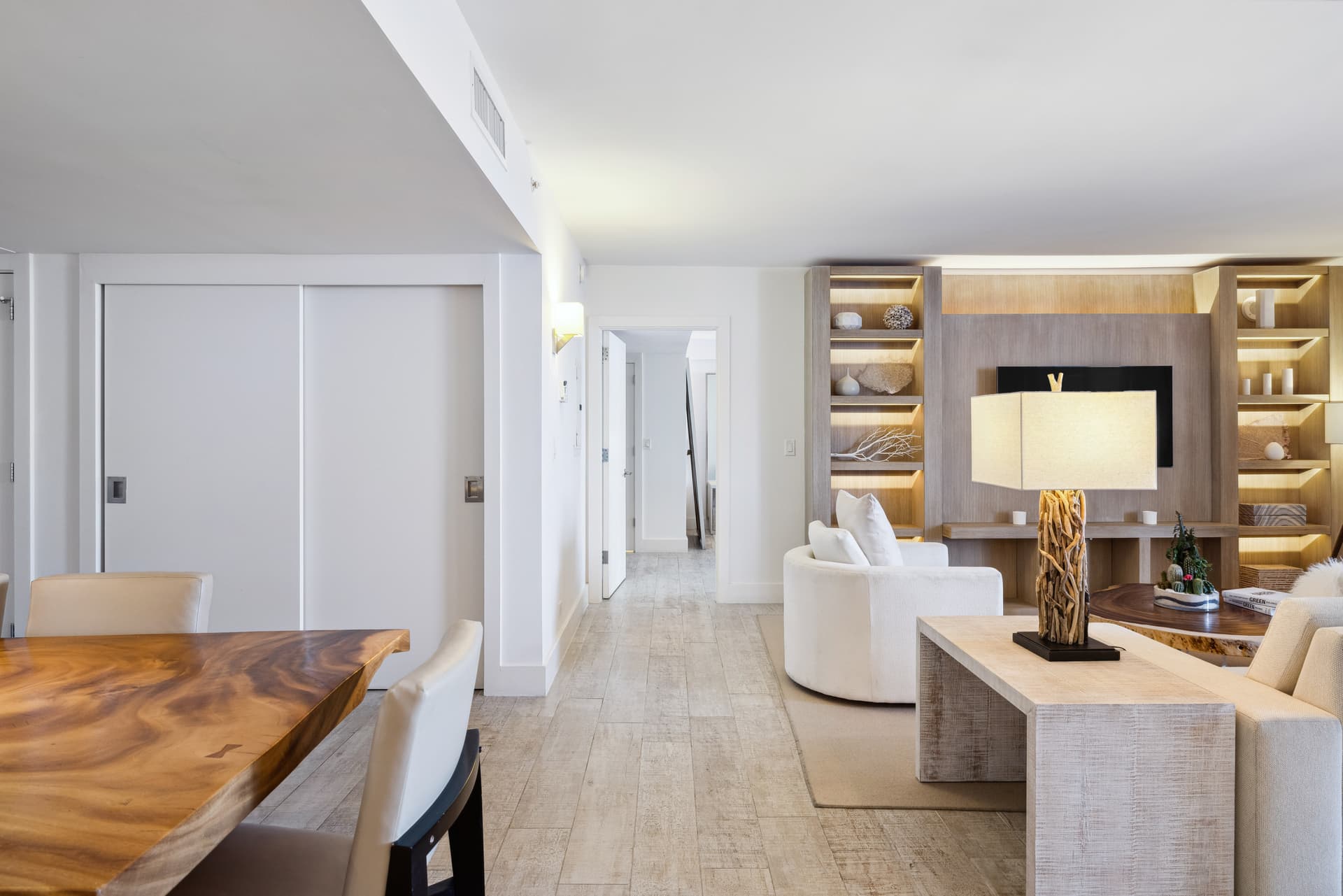 Tropical Oasis - Image 10