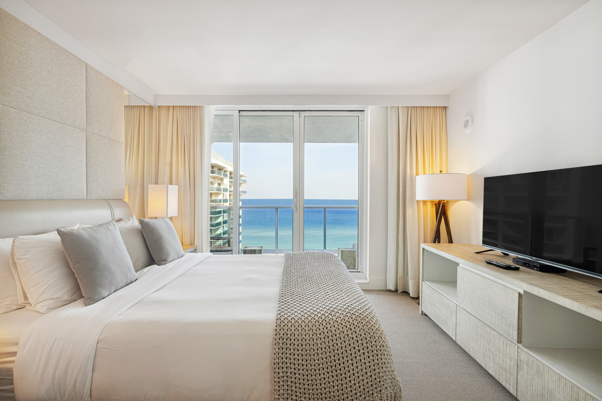 Tropical Oasis - Image 5