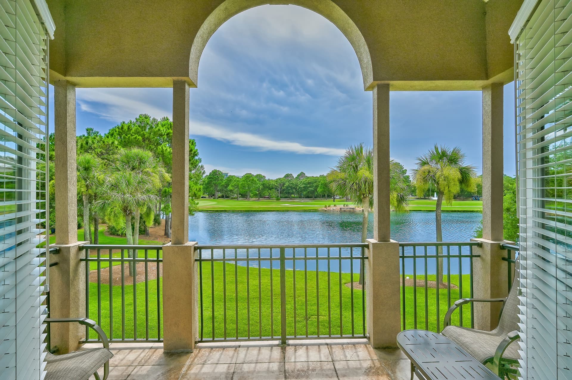 Turnberry Residence - Image 5