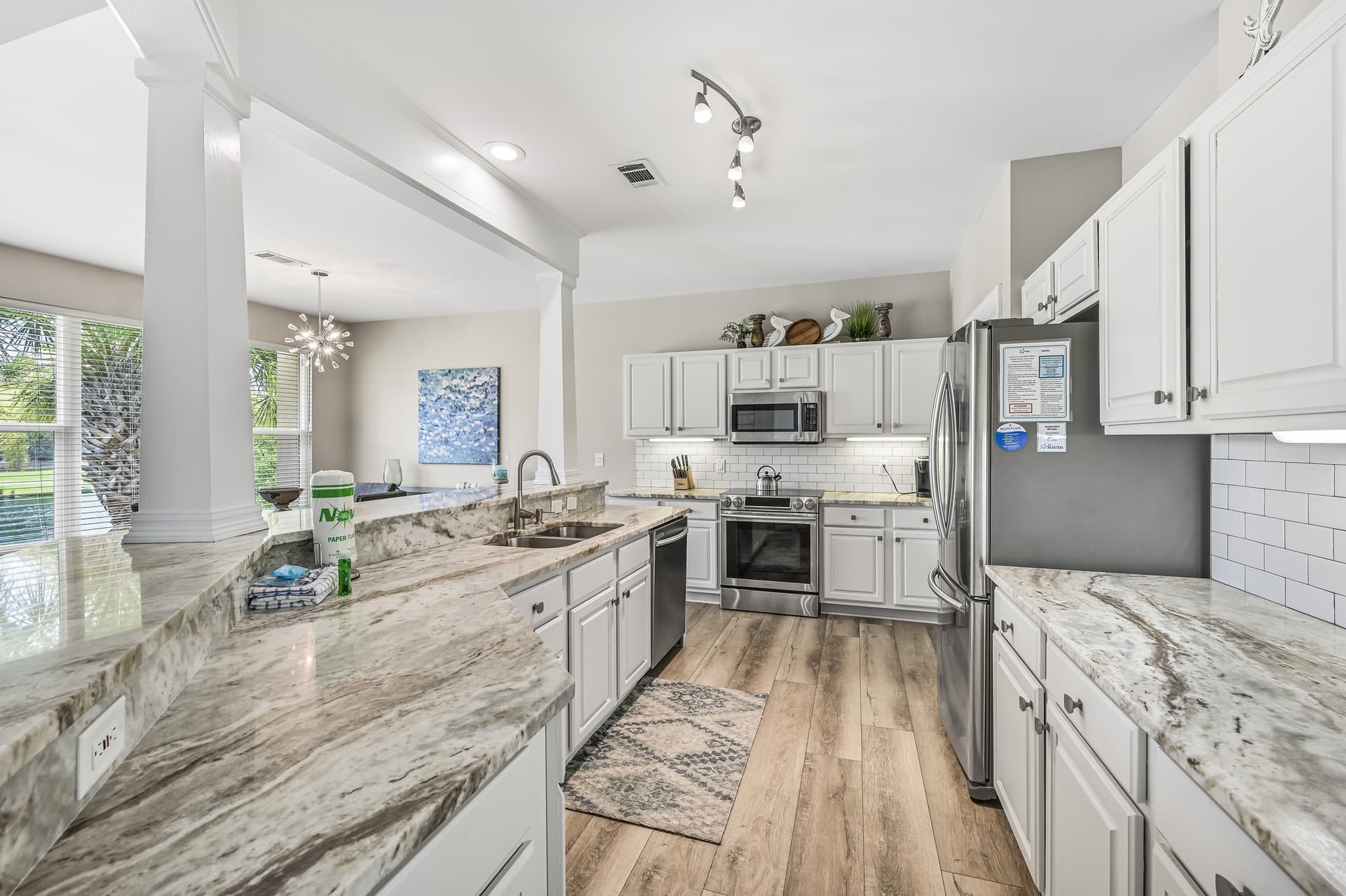 Turnberry Residence - Image 4