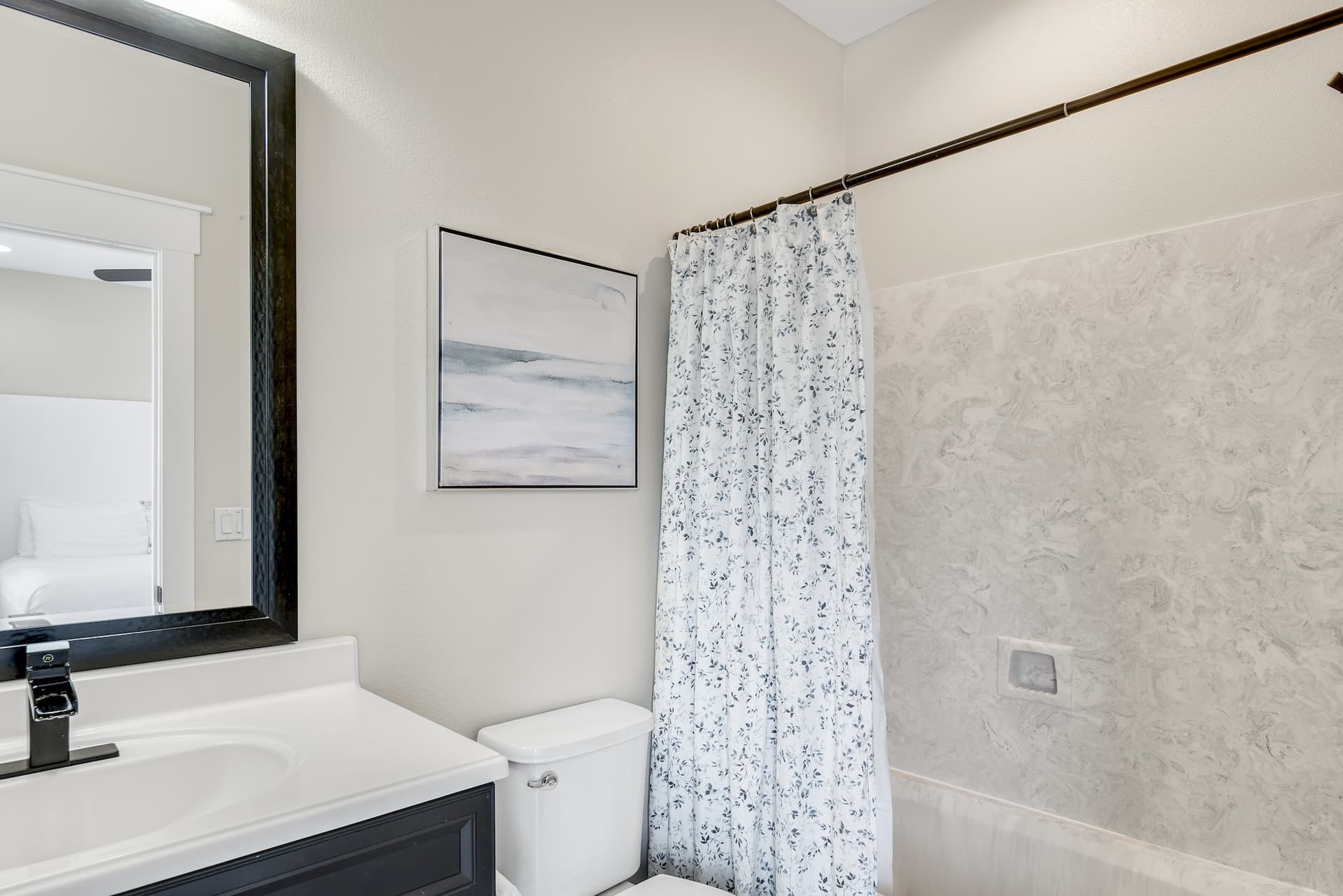 Twist of Lime - Image 23