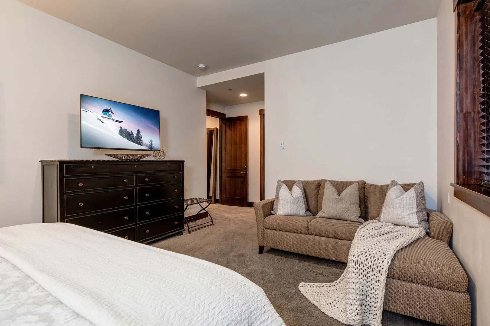 Fredericks Home - Image 34