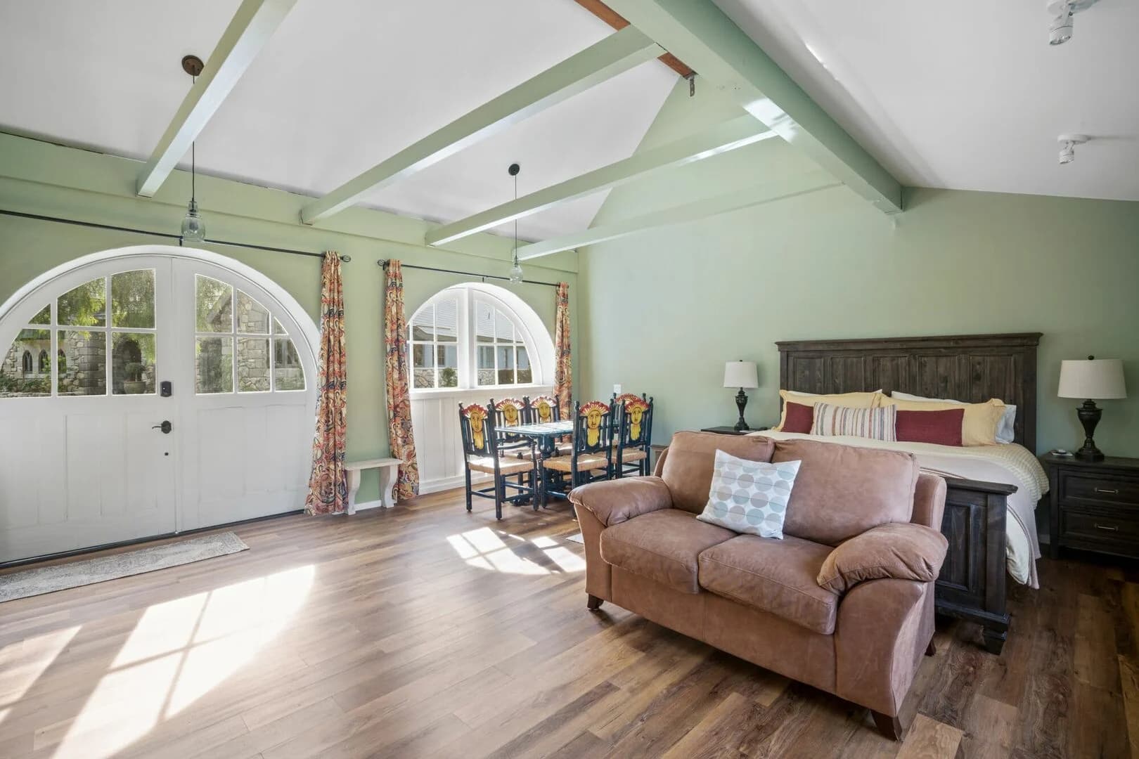 Renaissance Villa - Image 37