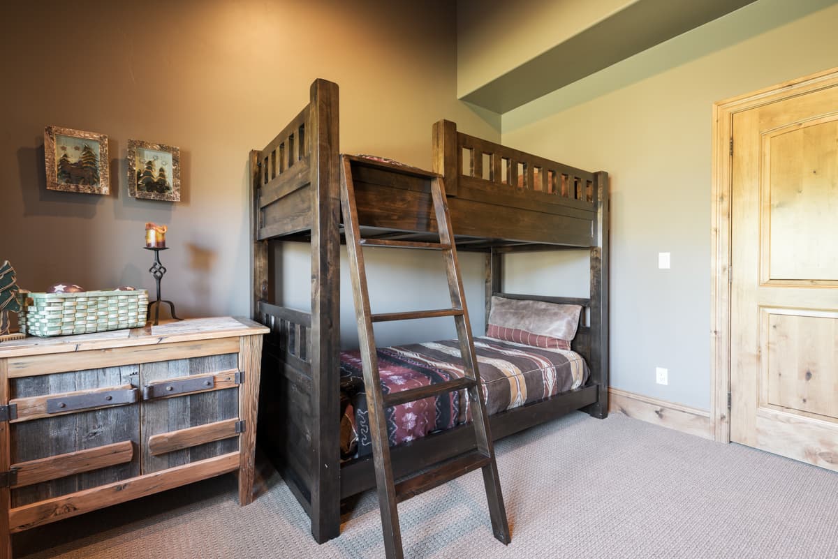 Mountain Glade - Image 34