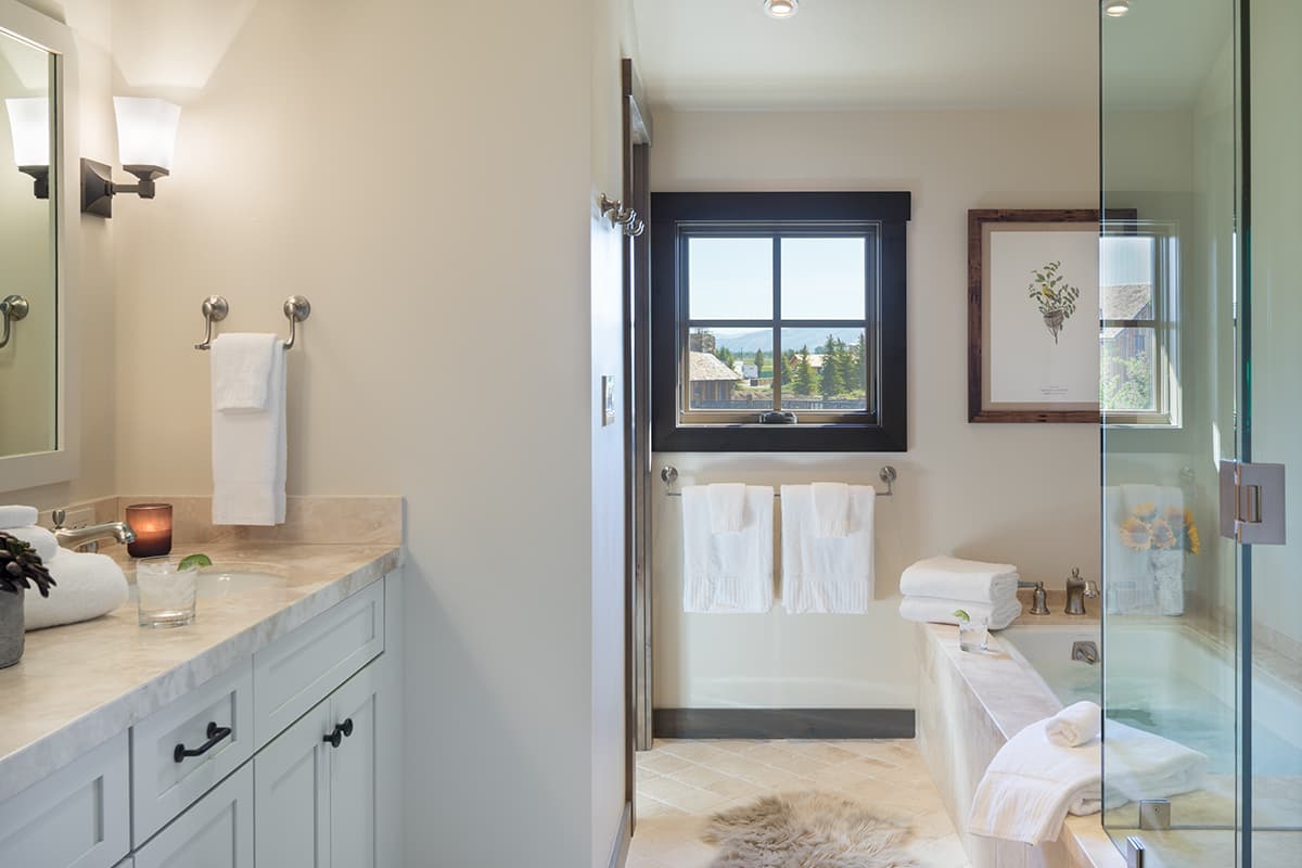 Flagg Ranch - Image 16