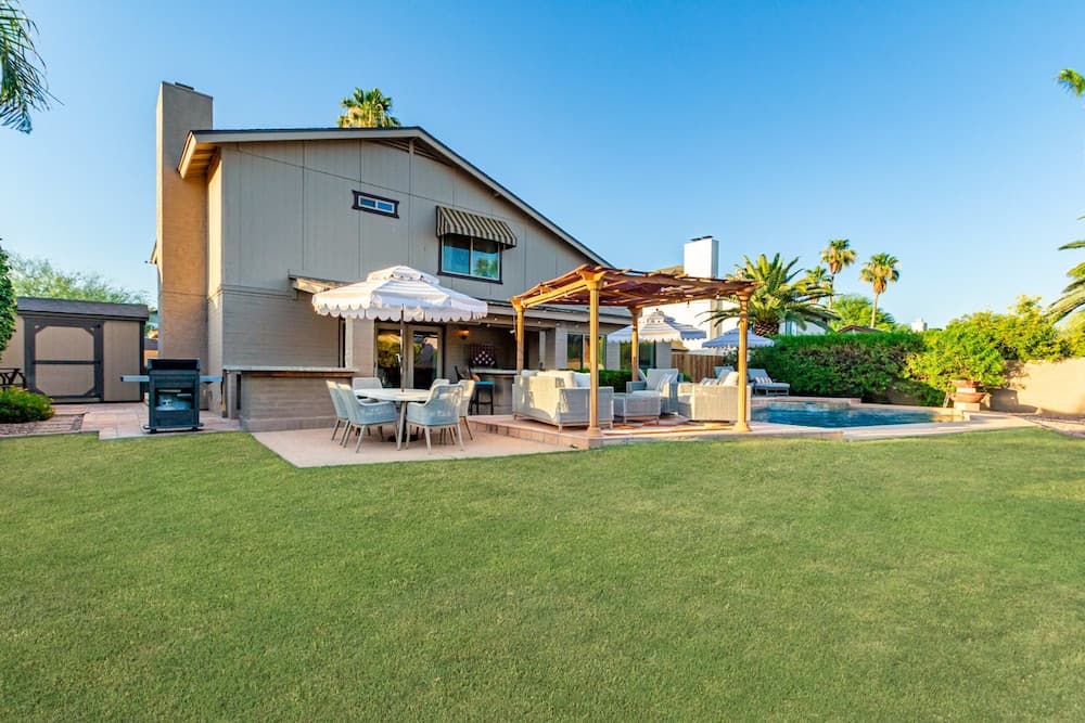 Spanish Wells Retreat - Image 1