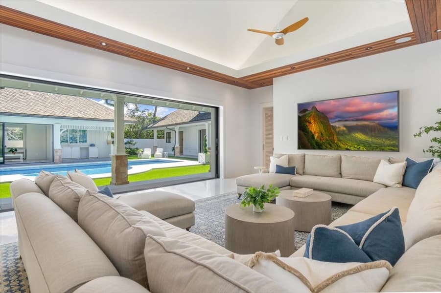 Hale Kailua Beachfront Estate - Image 7