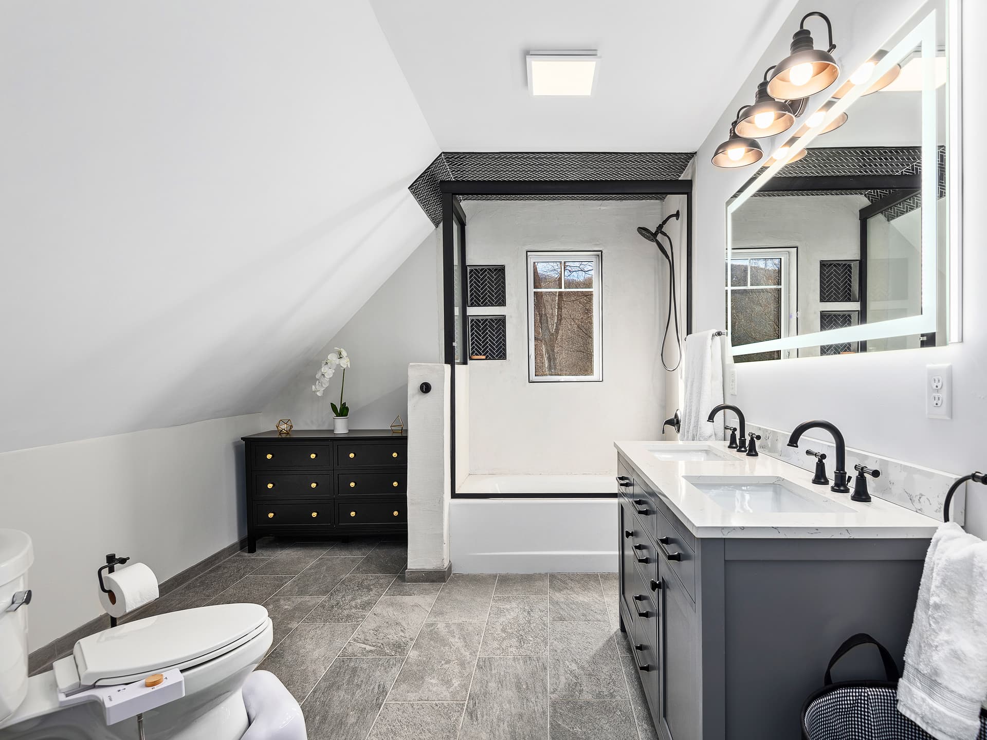 Blue Ridge Panorama - Image 24