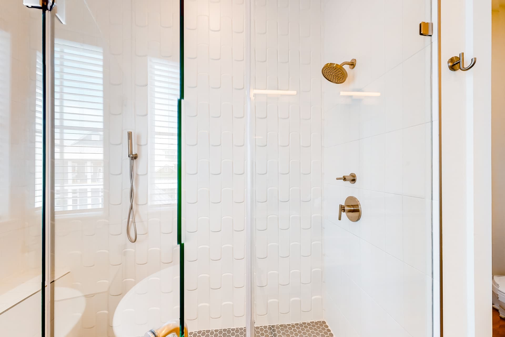 Sunshine Overtime - Image 29