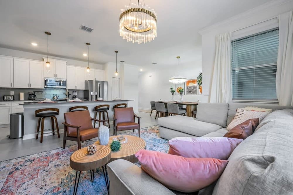 Olympus Royale - Image 6