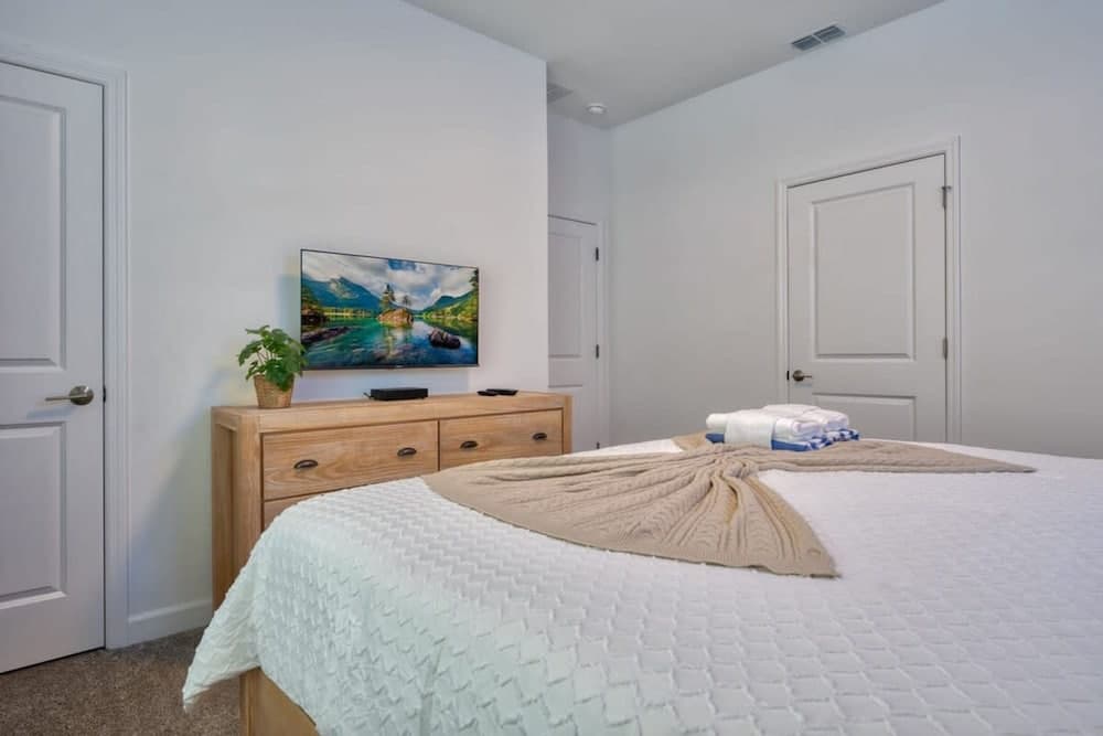 Olympus Royale - Image 14