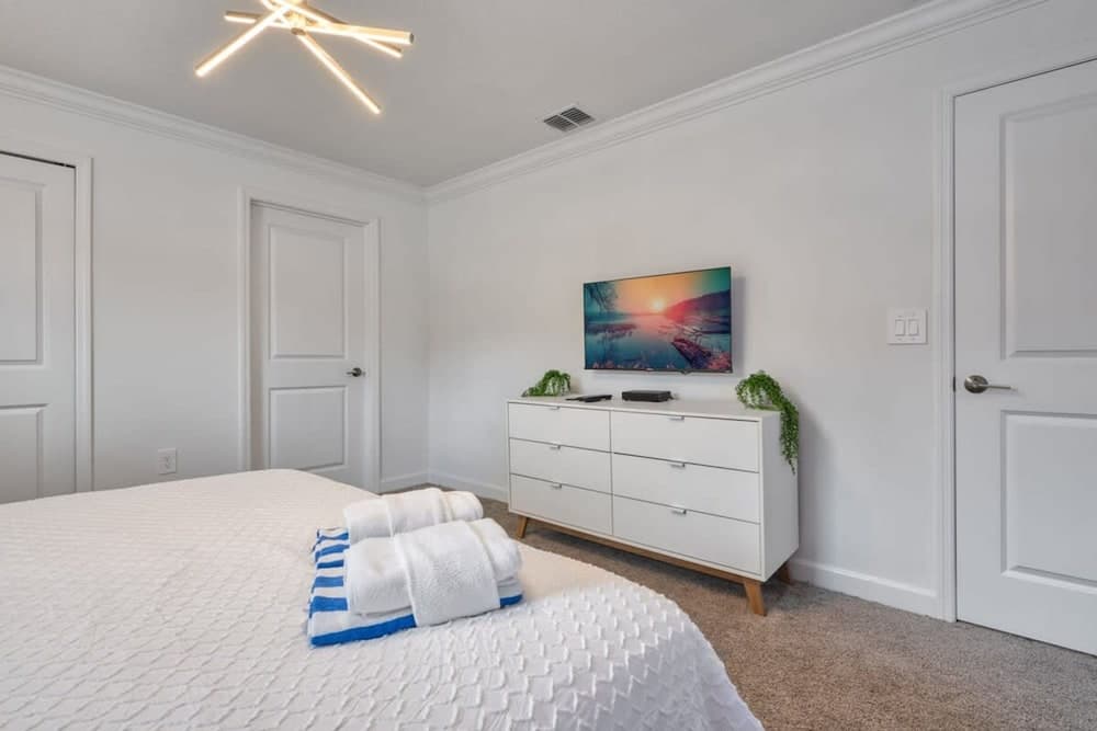 Olympus Royale - Image 17