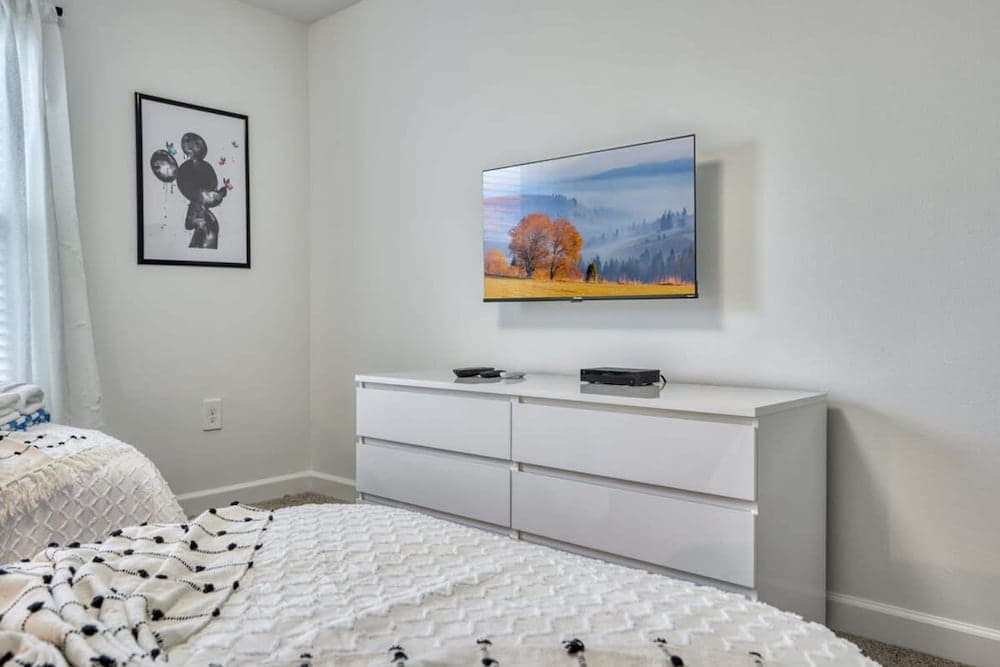 Olympus Royale - Image 20