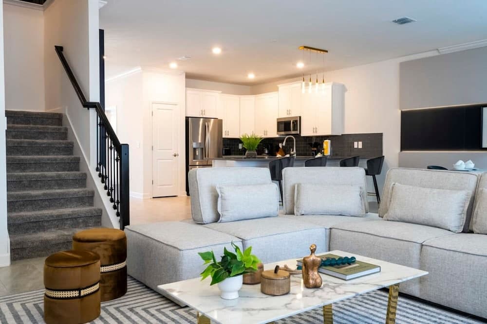 Aurora Atelier - Image 2