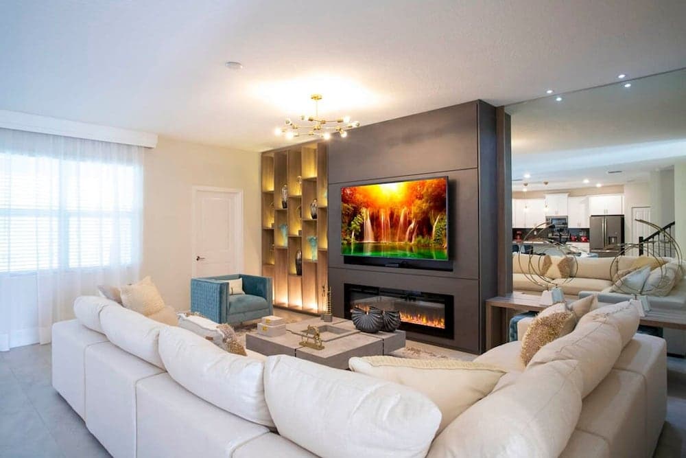 Royal Crown - Image 5