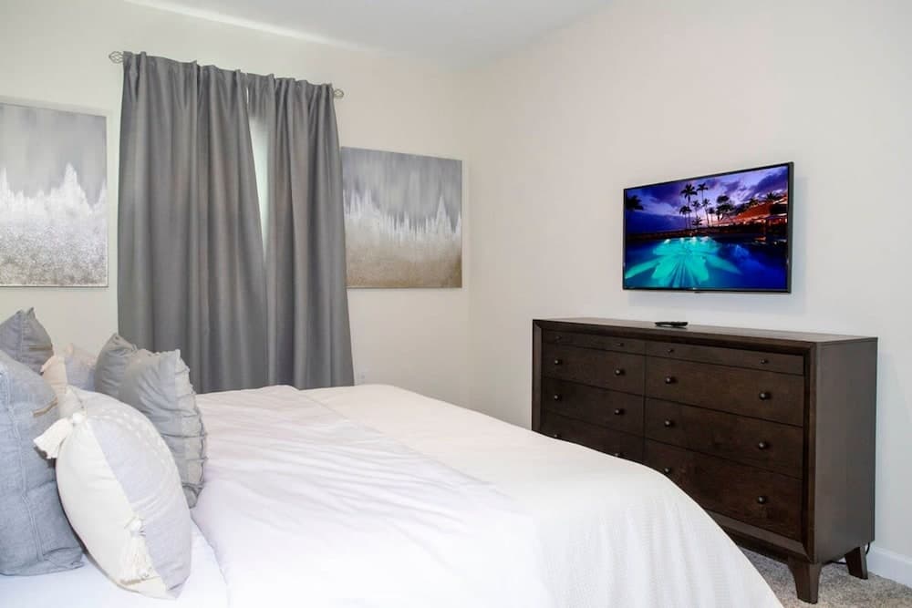 Royal Crown - Image 20