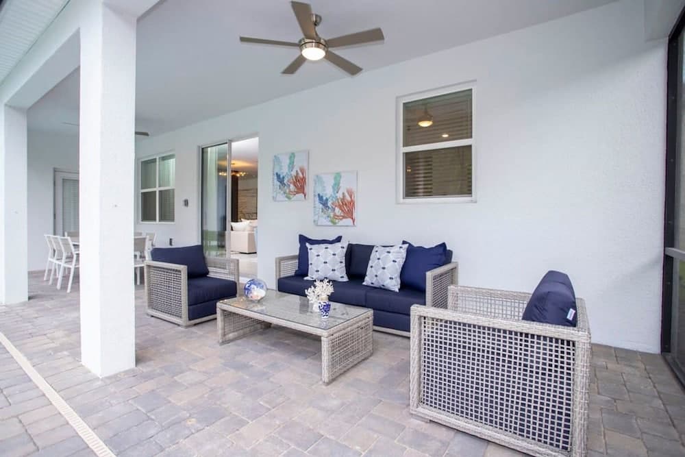 Royal Crown - Image 47