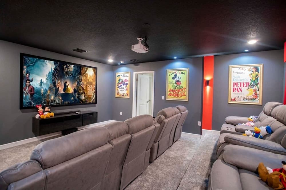 Royal Crown - Image 37