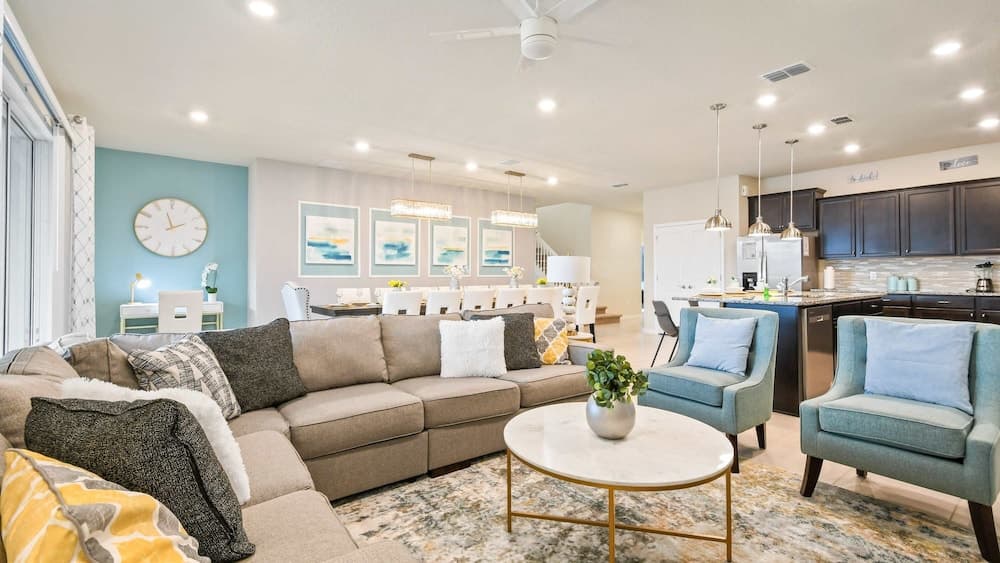 Ultimate Villa in Windsor Island - Image 3