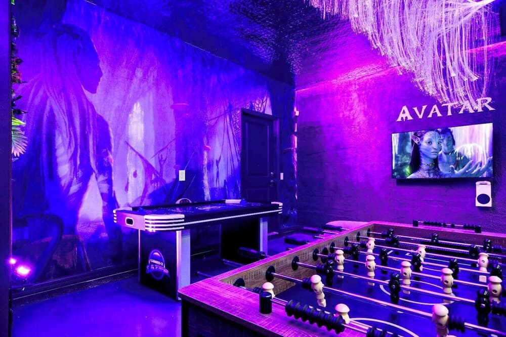 Ultimate Villa in Windsor Island - Image 26